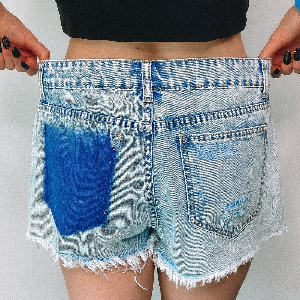 Forever21 Distressed Light Wash High Waisted Shorts